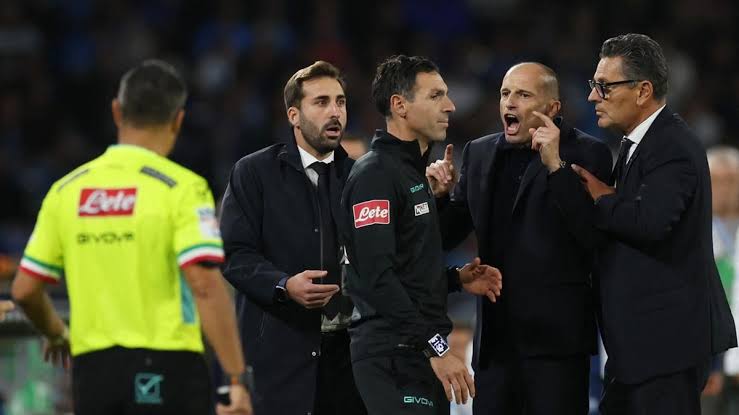 Kartu Merah Allegri Picu Kemarahan Usai Napoli vs Roma